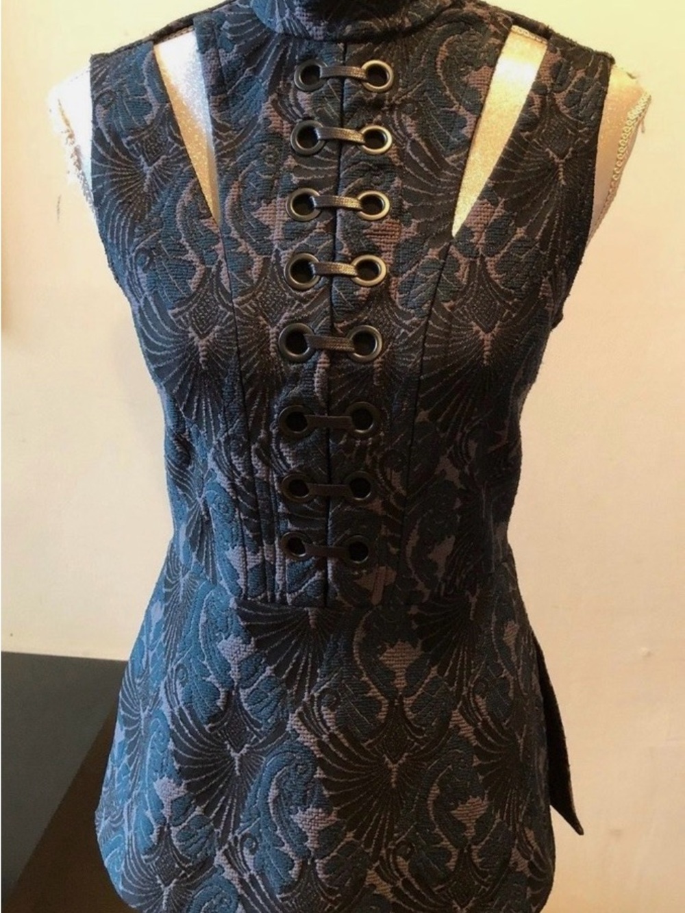 Yigal Azrouel Jacquard Lace UP Peplum Top Blouse size 12